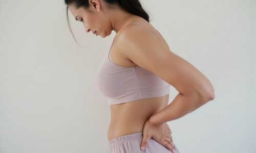 Bấm huyệt chữa đau thần kinh tọa có tác dụng không?