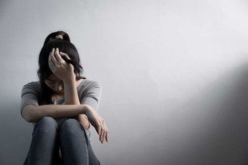 Depression is a symptom of anorexia nervosa