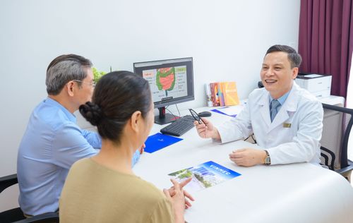 PGS.TS.BS Trần Mạnh Hùng – Hơn 30 năm nỗ lực không ngừng vì sức khỏe cộng đồng