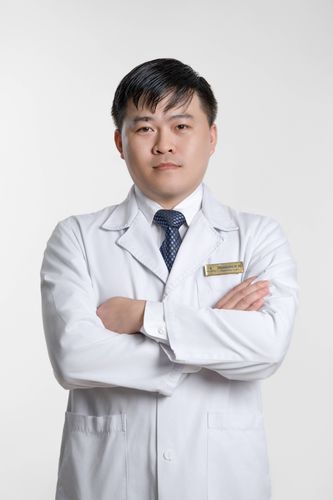 Trương Mạnh Hùng