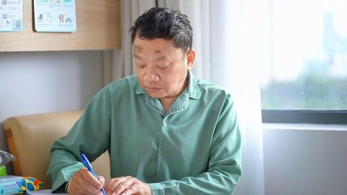 Chỉ 2 ngày sau phẫu thuật, khả năng vận động được cải thiện, bệnh nhân trở lại các sinh hoạt bình thường