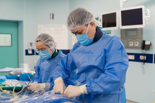 Hệ thống y tế Vinmec quy tụ đội ngũ y bác sĩ giàu kinh nghiệm và được trang bị đầy đủ các trang thiết bị hiện đại.