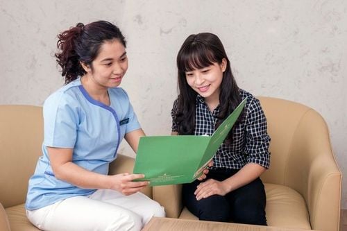 Vinmec cung cấp gói chăm sóc sức khỏe phụ nữ toàn điện để chị em bảo vệ sức khẻo bản thân.