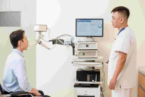 Trung tâm Dị ứng Miễn dịch Lâm sàng Vinmec sở hữu công nghệ hiện đại giúp phát hiện sớm điều trị đúng và kiểm soát lâu dài các bệnh lý về miễn dịch - dị ứng