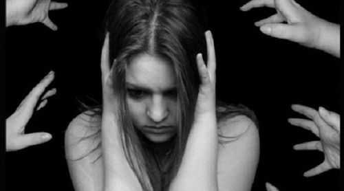 Treatment of Auditory Hallucinations in Patients with Schrizophrenia