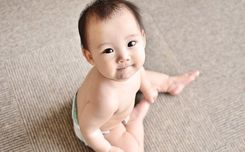 Is it normal for an 8-month-old baby to not have any teeth yet?